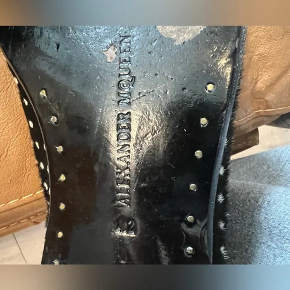 Vintage Alexander McQueen Calf Hair Lace Ups - Picture 6 of 7